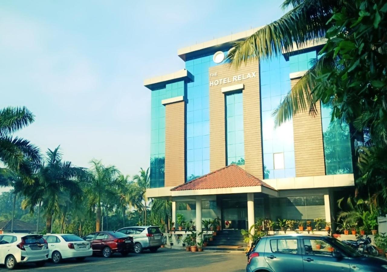 The Hotel Relax Kankavli Kankavali Bagian luar foto